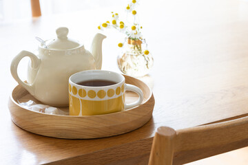 北欧の食器で紅茶の時間