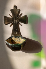Cross and colours