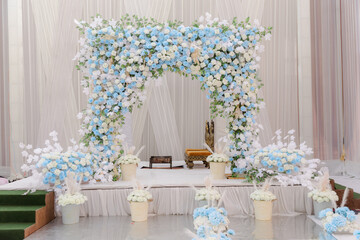 Beautiful romantic elegant wedding decor f