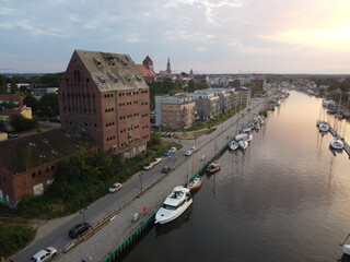 Sonnenuntergang &uuml;ber Greifswalder Ryck