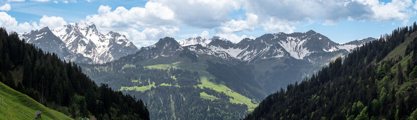 Naklejka premium Faschina, Österreich: Panorama des Rätikongebirges in den Alpen