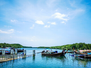 Obraz premium Landscape of Libong Island sea,located in Trang city of Thailand