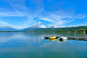 lago di viverone in italia, viverone lake in italy