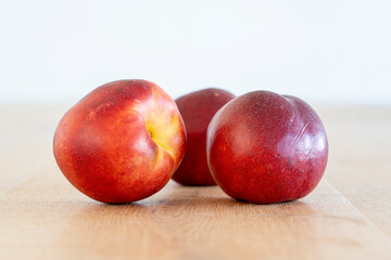 Fresh, juicy nectarines are healthy and strengthen the immune system
