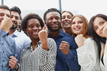 Obraz premium young Businesspeople in office having great success