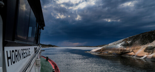 Rescue boat