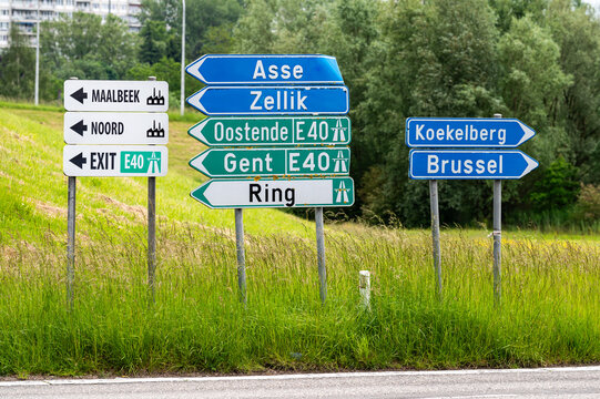 Groot-Bijgaarden, Flemish Brabant, Belgium - Highway exit signs and directions to major cities