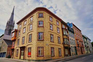 Fototapeta premium Traditional brick houses and european architecture on Rue Saint-Louis in the Old town area in Quebec city, the capital of Quebec province,Canada