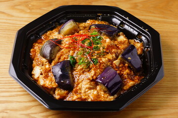麻婆茄子丼