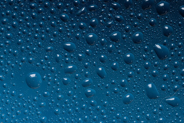 ガラスに着いた水滴