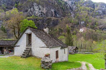 Obraz premium Sabbione Village view in Val Bavona of Switzerland