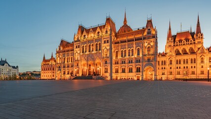 Panorama of the Hungarian Parliament building at twilight in Budapest, Hungary