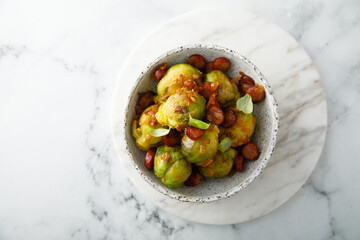 Brussels sprout with onion and bacon
