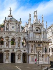 Obraz premium Southeast side of St Mark's Basilica (Venice, Italy)