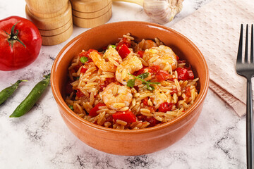 Italian pasta orzo with prawn