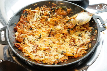 철판 볶음밥 누룽지