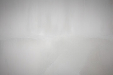 Priorità bassa di lerciume di bianco e nero. Struttura astratta dell'illustrazione di crepe, scheggiature, punti. Modello monocromatico sporco della vecchia superficie usurata.