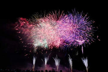 夜空に咲く大輪の花火（大曲花火大会） Firework bloom at the night sky