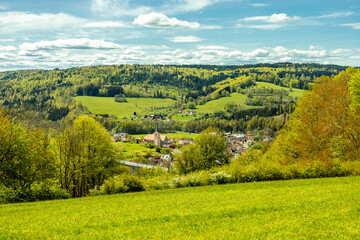 Eine Frühlingshafte Wanderung durch das wunderschöne Sinntal zum Schwarzen Berge bei Riedenberg - Bayern -Deutschland