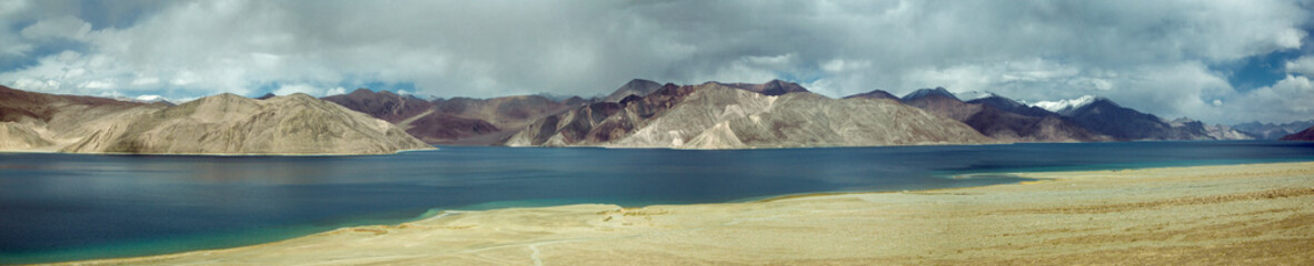 Pangong tso lake panoramic view, leh ladakh 