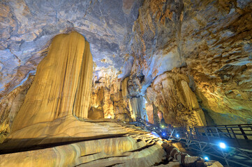 Paradise Cave (Thien Duong Cave) - The Longest Dry Cave in Asia, Phong Nha Ke Bang National Park,...
