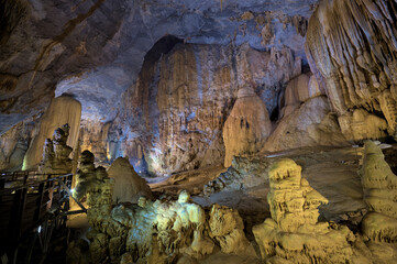 Paradise Cave (Thien Duong Cave) - The Longest Dry Cave in Asia, Phong Nha Ke Bang National Park,...
