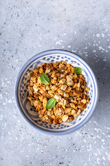 Coconut granola