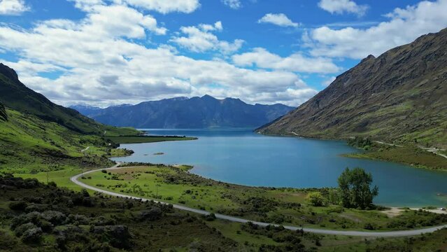 Lake Wanaka, South Island, New Zealand
