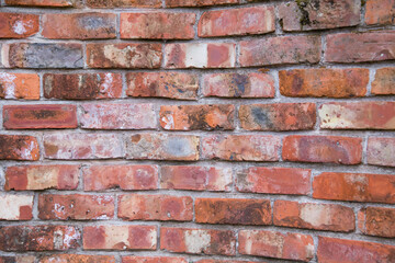 古い赤煉瓦の壁
