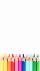 色鉛筆　白背景　クリエイティブ　教育　コピースペース