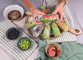 Sommerrollen, vietnamesische Küche, frisch vegan kochen
