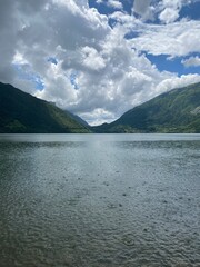 lago di montagna