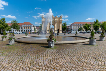 Brandenburger Tor mit Luisenplatz in Potsdam.