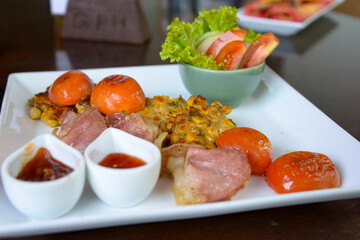 旅行先のレストランで食べたワンプレートランチ