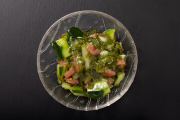 ［三陸産めかぶ］刻みめかぶとキュウリの梅肉和え