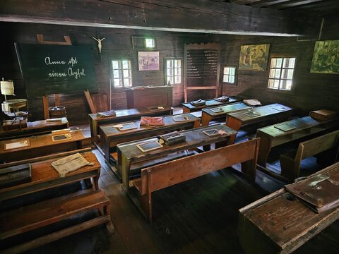 Altes Klassenzimmer um 1900