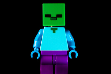 Naklejka premium LEGO Minecraft Zombie mob with green square face