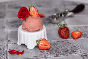 Strawberry ice cream with rose water