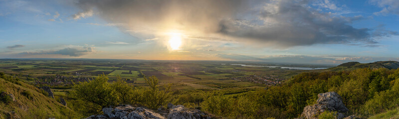 Obraz premium Color spring evening sunset near Klentnice village in south Moravia