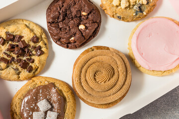 Thick Gourmet Crumble Cookies