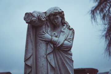 Fototapeta premium Statue cemetery
