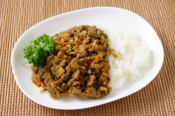 キーマカレー　アジアン料理
