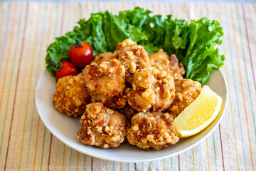 鶏のから揚げ