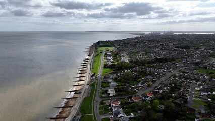 Fototapeta premium this is an aerial view of city buildings and coastline area