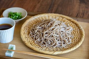 ざるそば　盛りそば