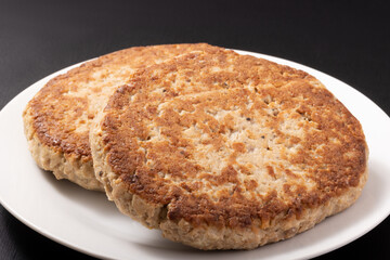 惣菜　ハンバーグ（鶏肉）加工品　あたため前