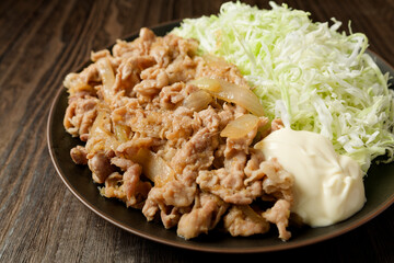 豚肉のしょうが焼き