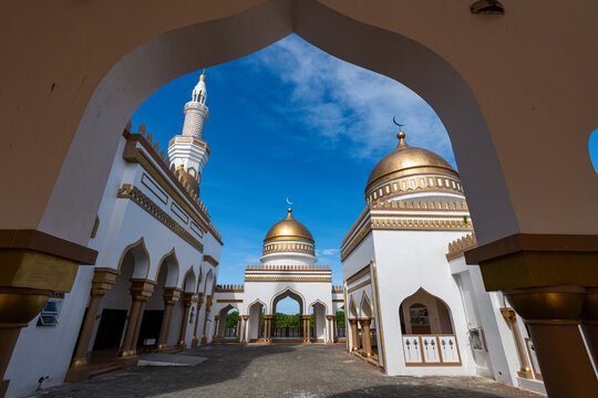 Sultan Hassanal Bolkiah Masjid, Cotabato City, Bangsamoro Autonomous Region in Muslim Mindanao, Philippines