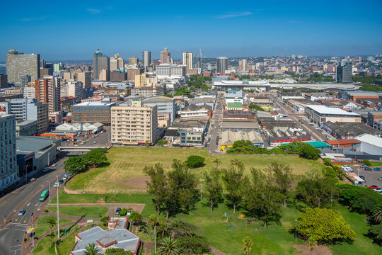 Fototapeta Elevated view of Durban city skyline, Durban, KwaZulu-Natal Province, South Africa