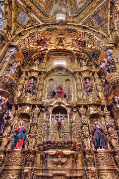 Polychrome Figures, Apse, Interior, Basilica of Our Lady of Ocotlan, Tlaxcala City, Tlaxcal State